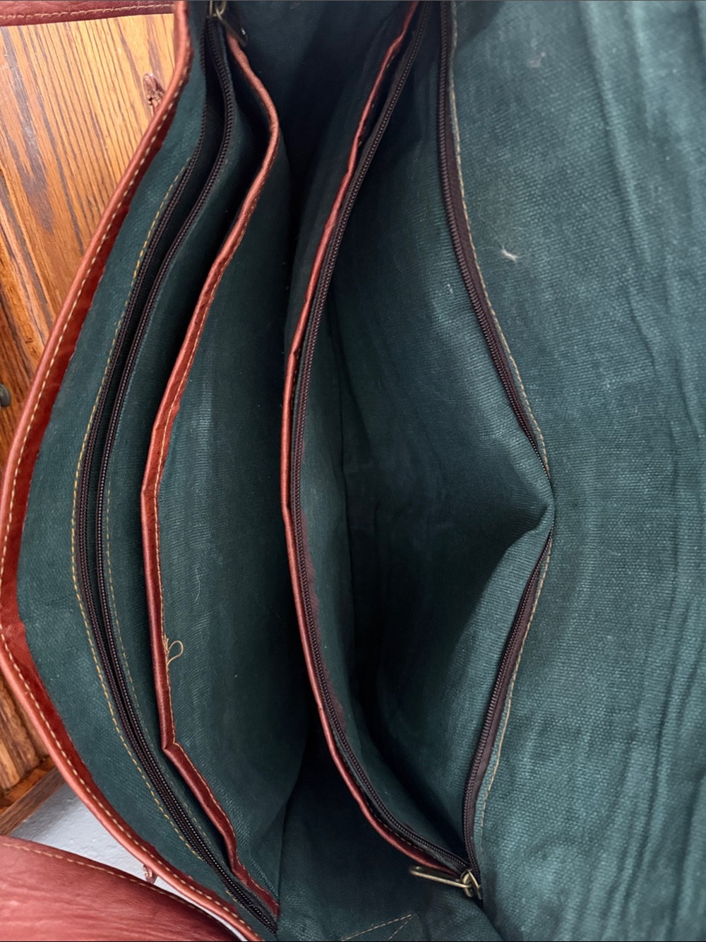 Vintage Leather Messenger Bag - Picture 3 of 4